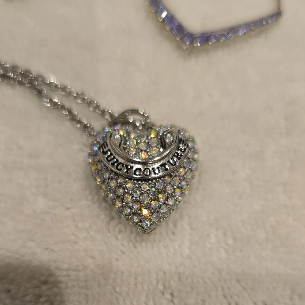 Juicy Couture And Kendra Scott Jewelry Set - Picture 2 of 4
